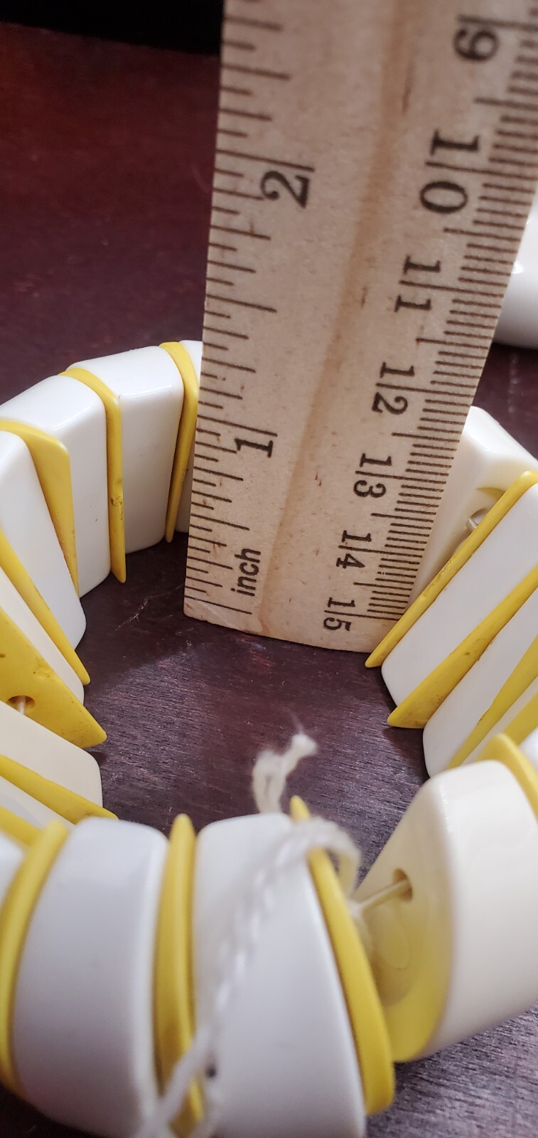 Vintage Very Retro Yellow & White Plastic Stretch Expanding Cuff Bracelet
