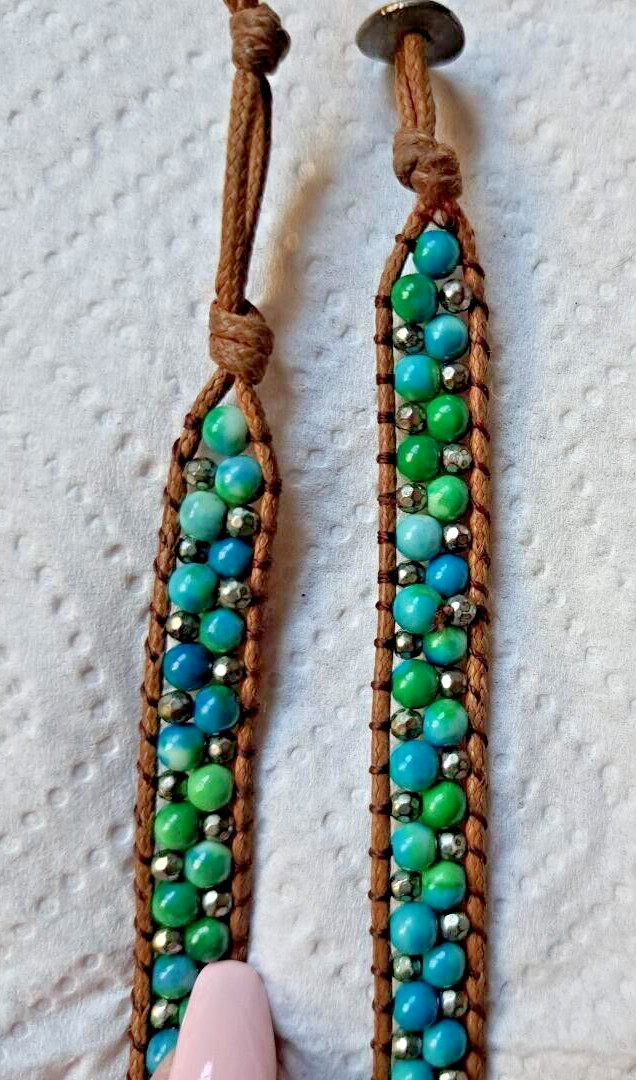 PRE-OWNED GREEN AND BLUE BEADED LEATHER CORD WRAPPED CHOKER – APPROX 12 1/2″