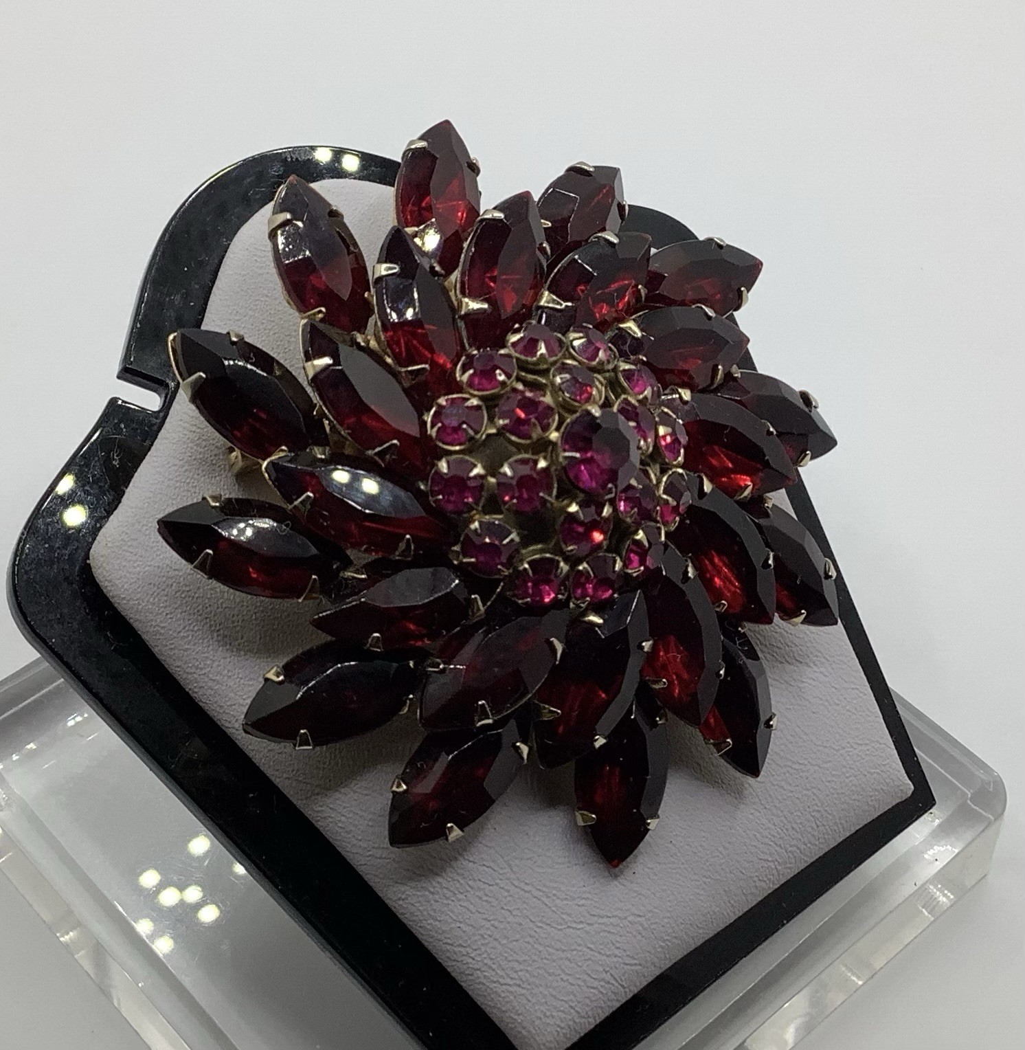 Vintage Gold Tone Riveted Fuchsia & Red Navette Rhinestone Swirl Flower Brooch