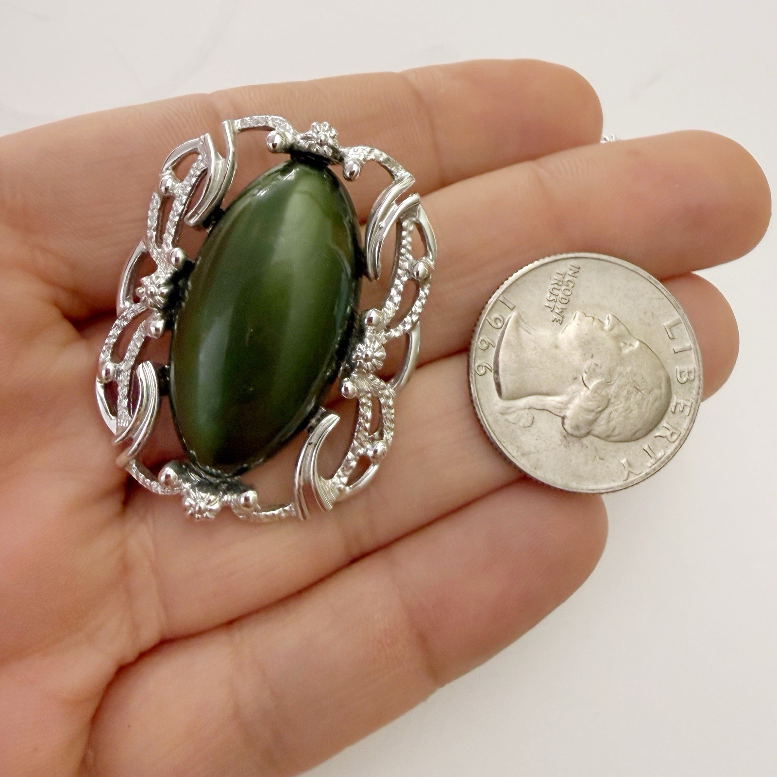 Vintage Sarah Coventry Carousel Dark Green Lucite Ornate Scroll Clip On Earrings