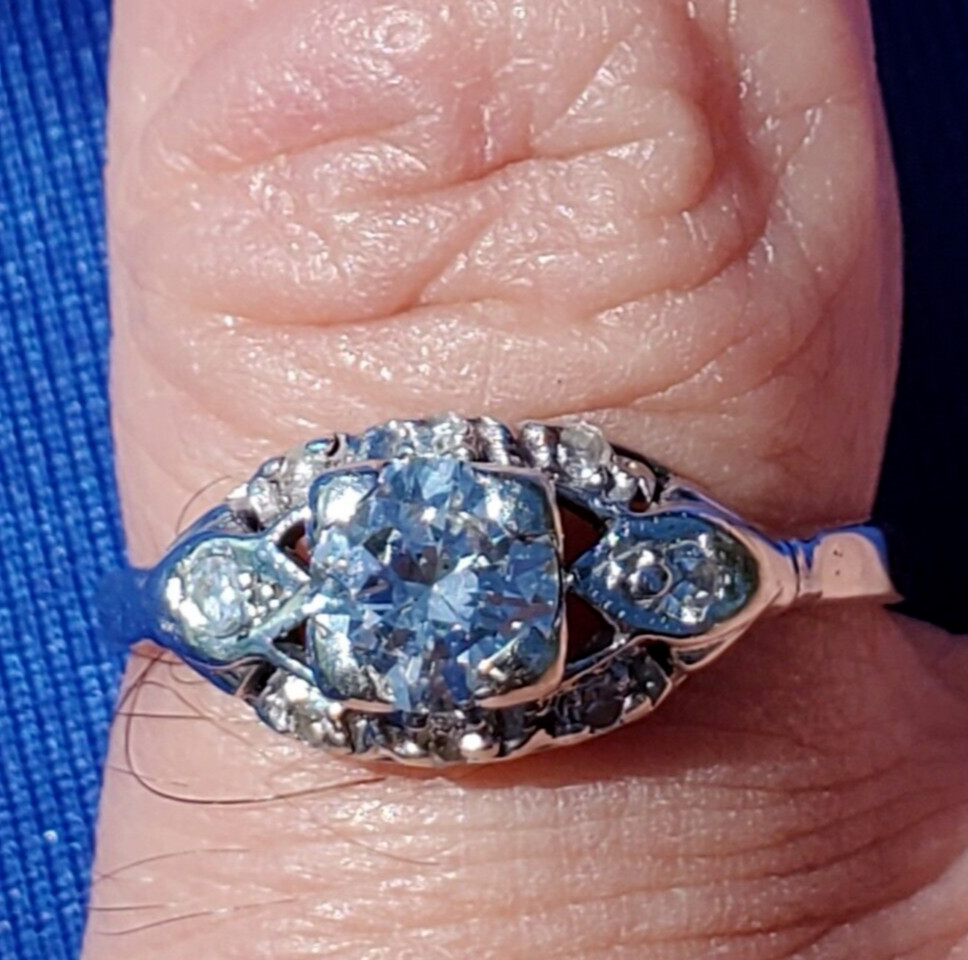Original EARTH MINED DIAMOND Deco Engagement Ring Antique PLATINUM Solitaire S 8