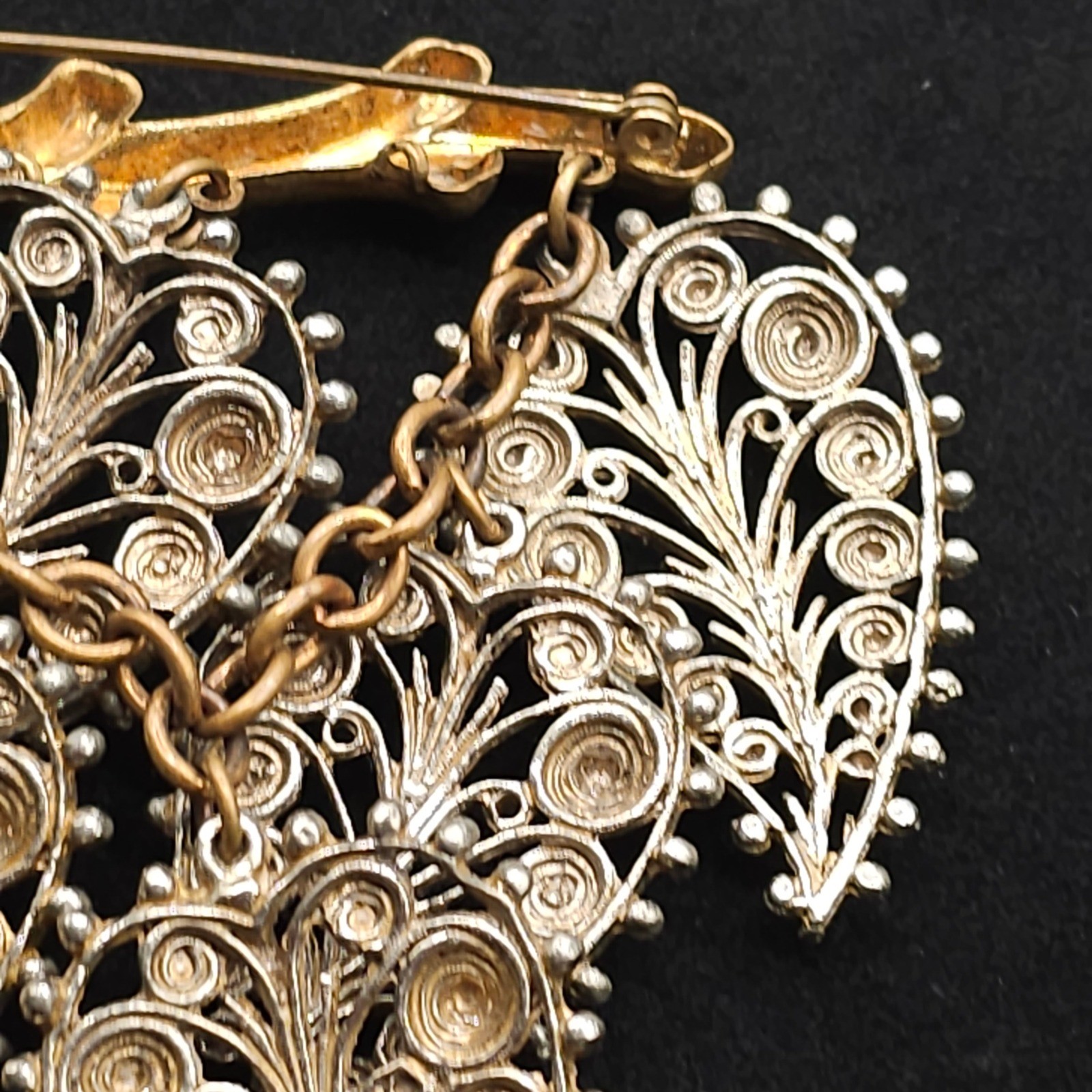 Vintage Filigree Dangle Leaf Brooch Statement Nature Gold & Silver Tone Ornate