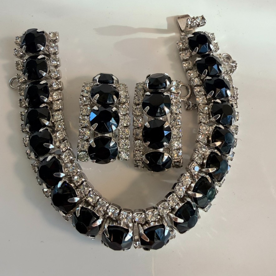 Vintage Kramer Of New York Bracelet Earrings Set Demi Parure Signed Black Clear