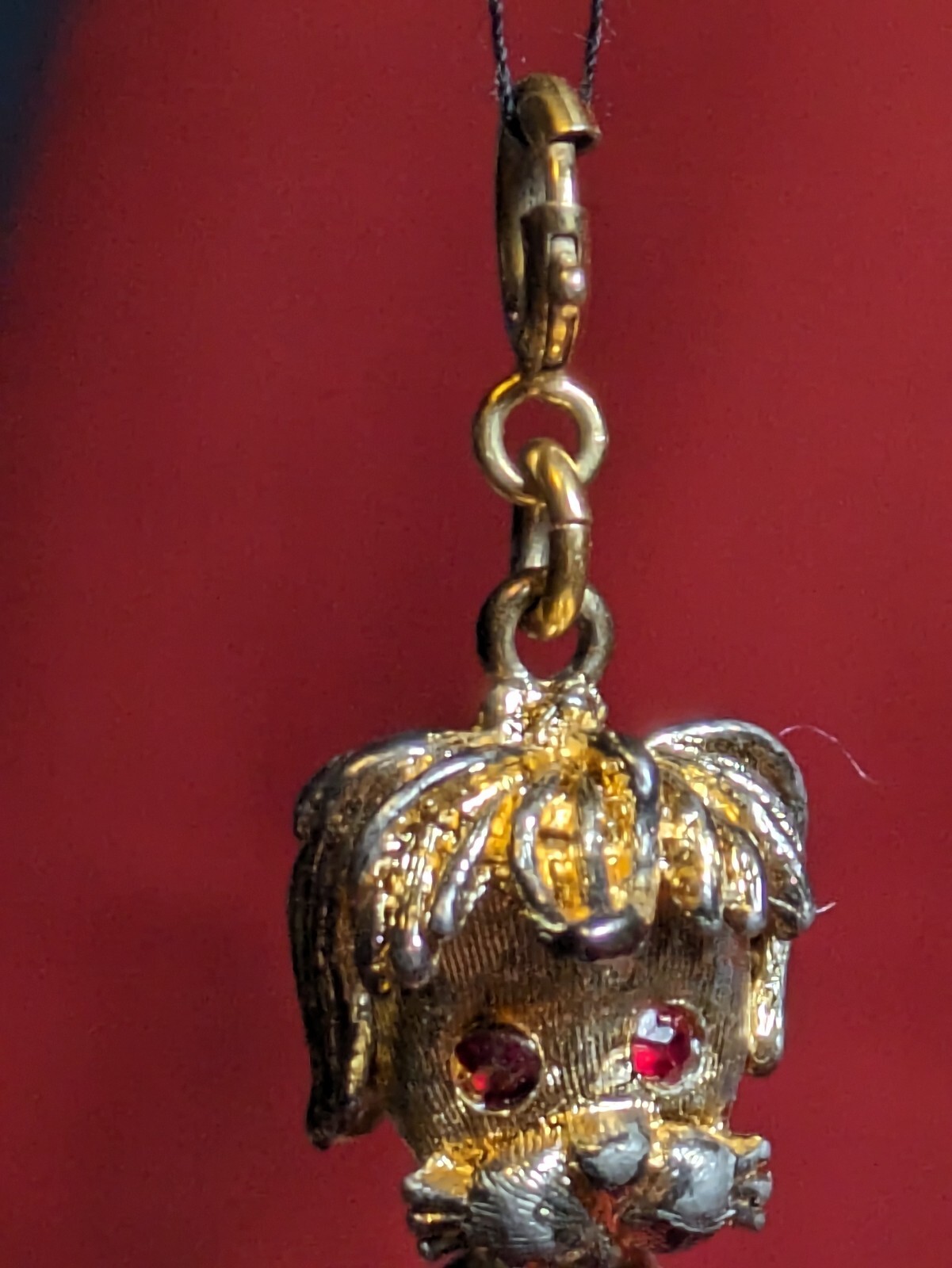 Vintage Gold Toned Lion Pendant Charm Red Rhinestones Eyes – No Chain Included