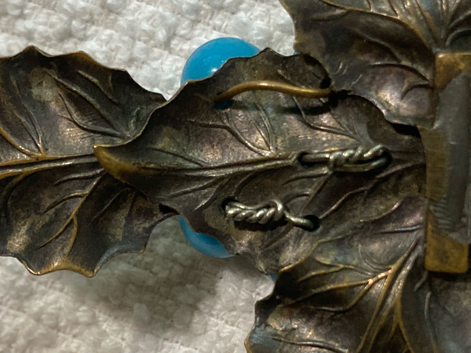 Early Miriam Haskel Unsigned Layered Maple Leafs/Wired On Glass Berries Pre 1947