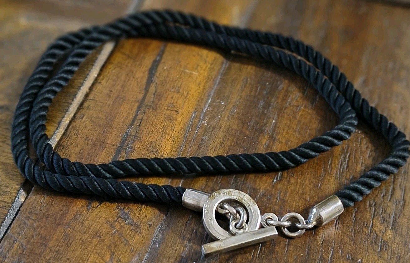 Vintage ATI Mexico 925 Toggle Lock On Black Cord Necklace 23.5″ Long