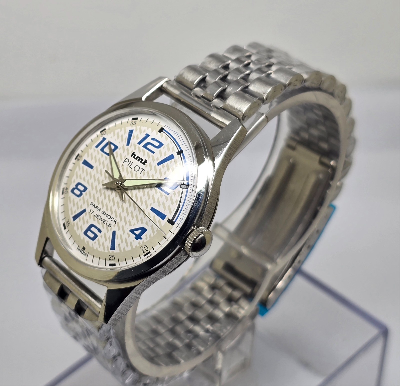 Vintage Hmt Pilot White Dial 17 Jewels Mechanical hand winding Transparent Back*
