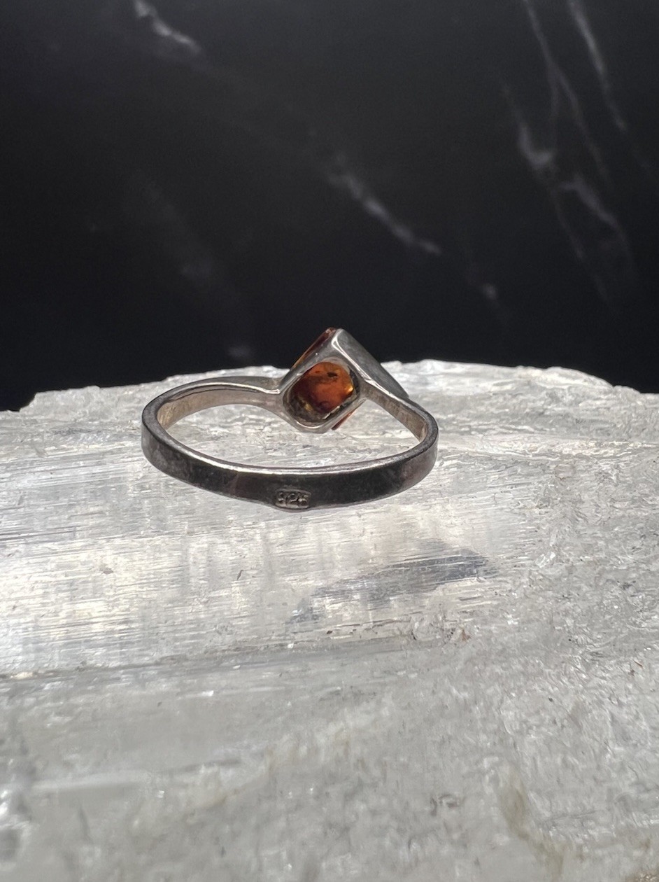 Vintage 925 Sterling Silver Honey gold Amber Square Cabochon Ring Size 6.75
