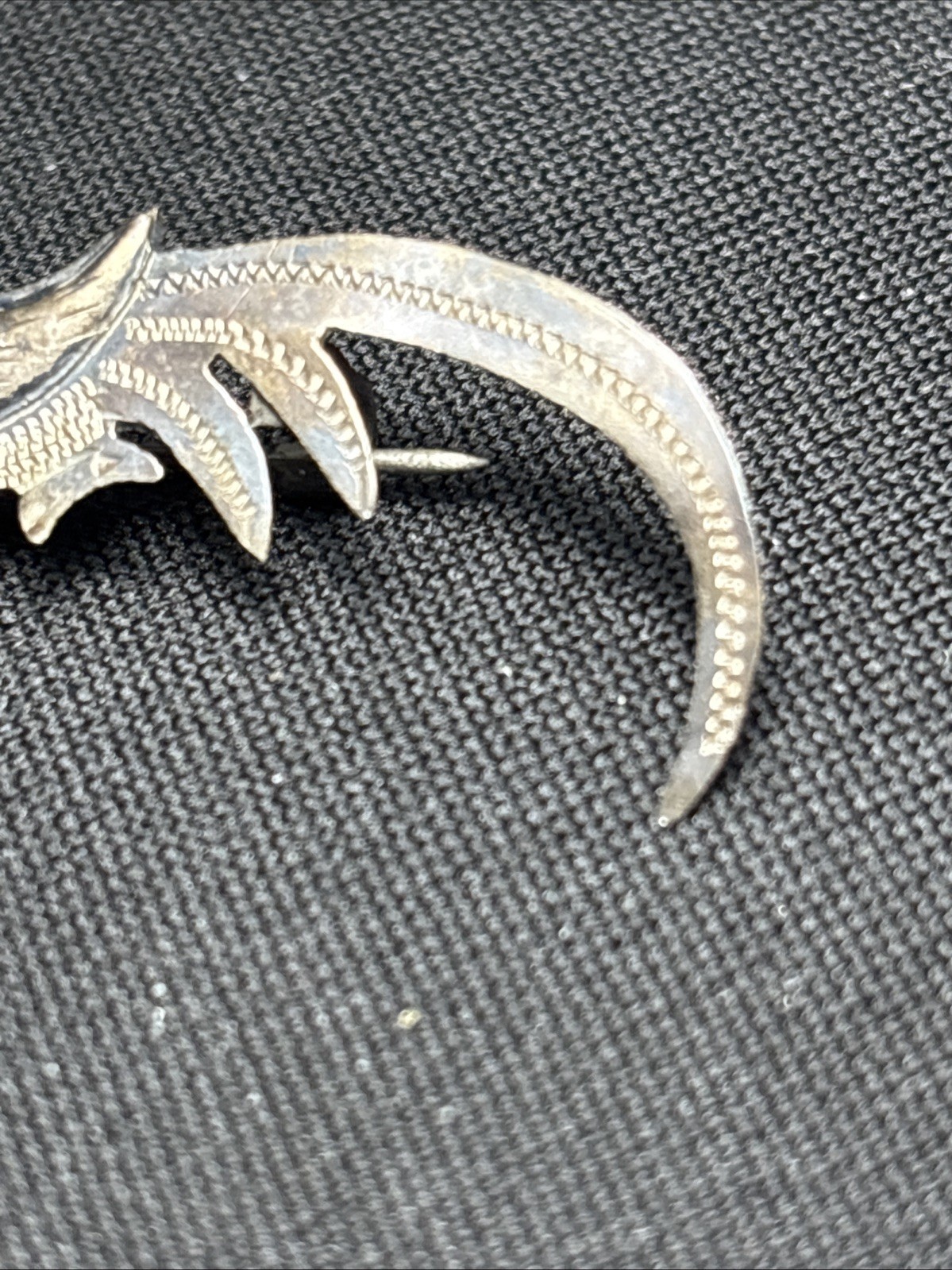 VINTAGE GUATEMALA 900 SILVER QUETZAL BIRD OF PARADISE PIN BROOCH 1.5″ ETCHED 114