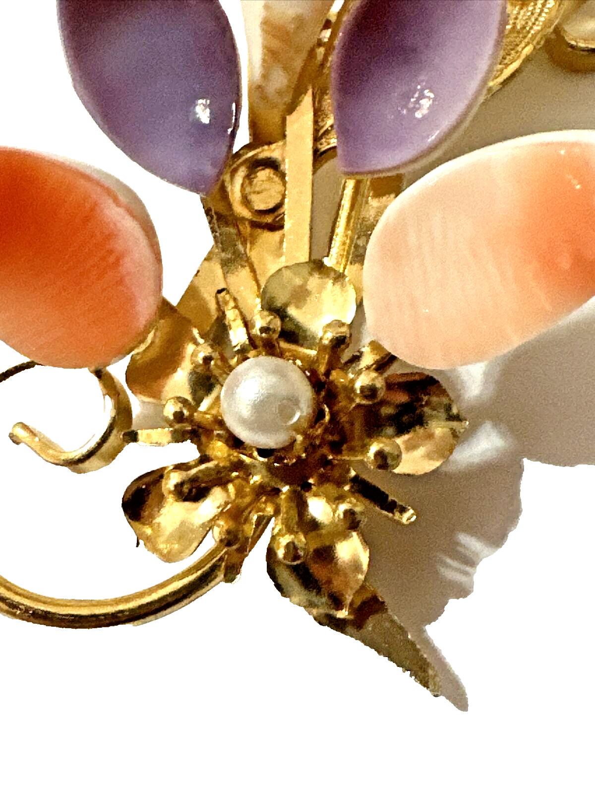 Vintage FLORAL Brooch Pink White Purple Shell Petals Gold Tone w/ Box 2″