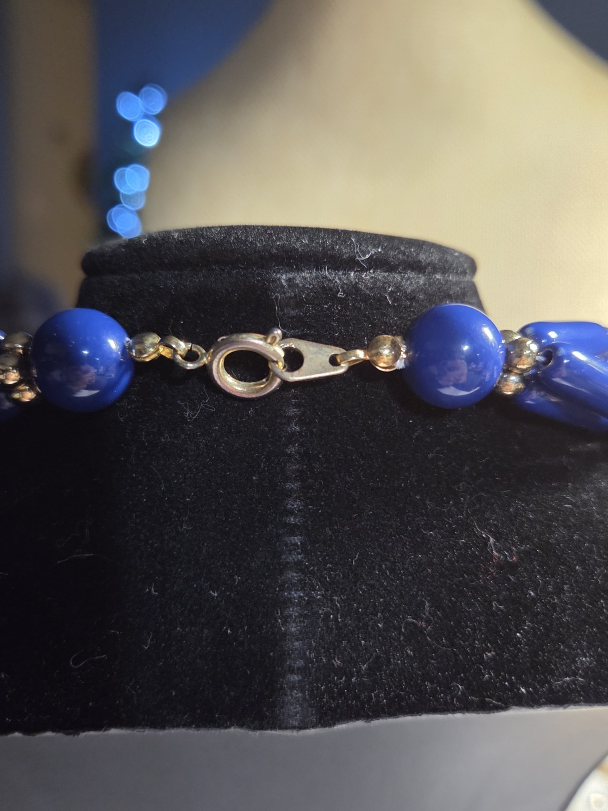 NWT Vintage Royal Blue Tacoa Lucite Beaded 16″ Necklace Gold Tone Spacers