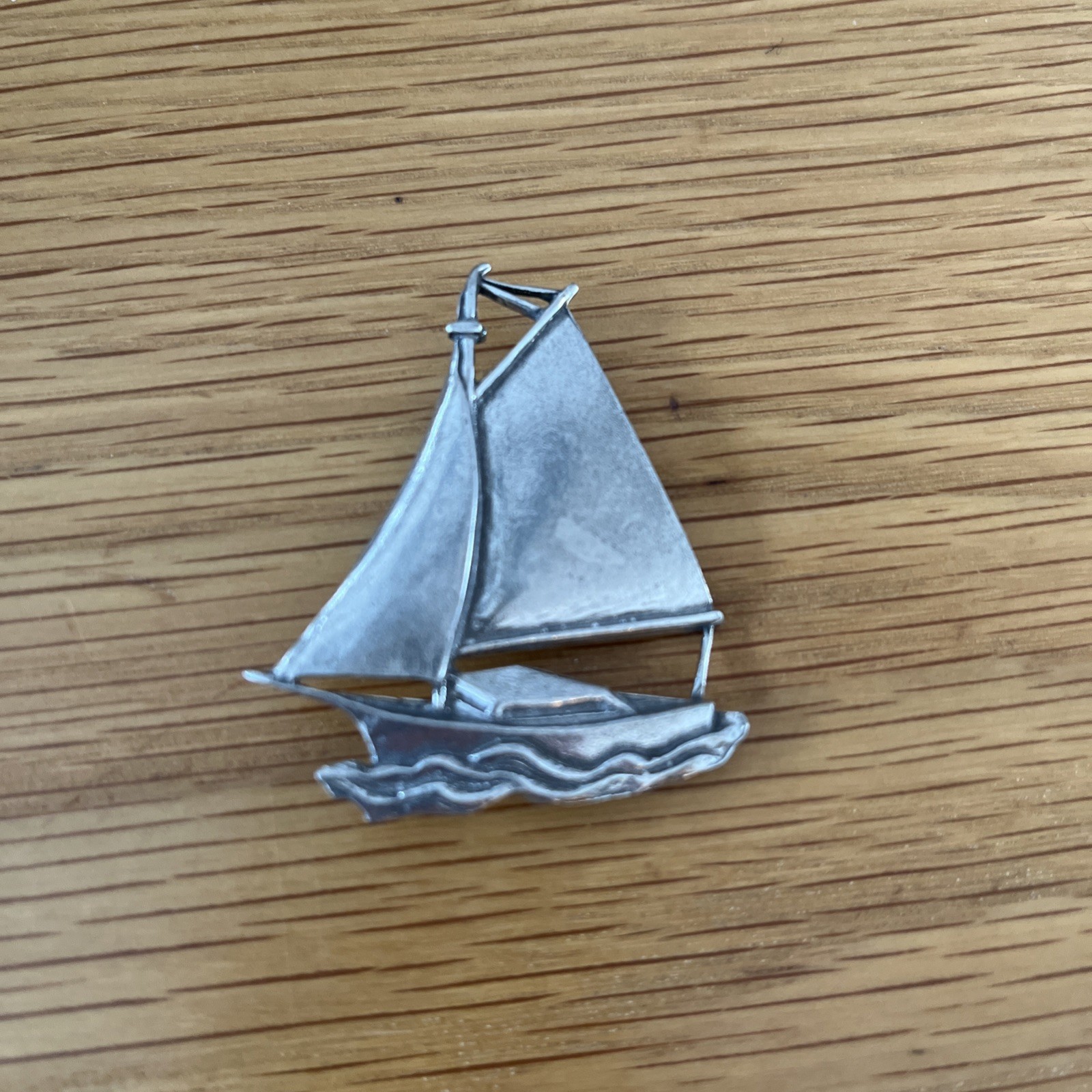 Vintage Salisbury Pewter Sailboat On The Water Pin Brooch