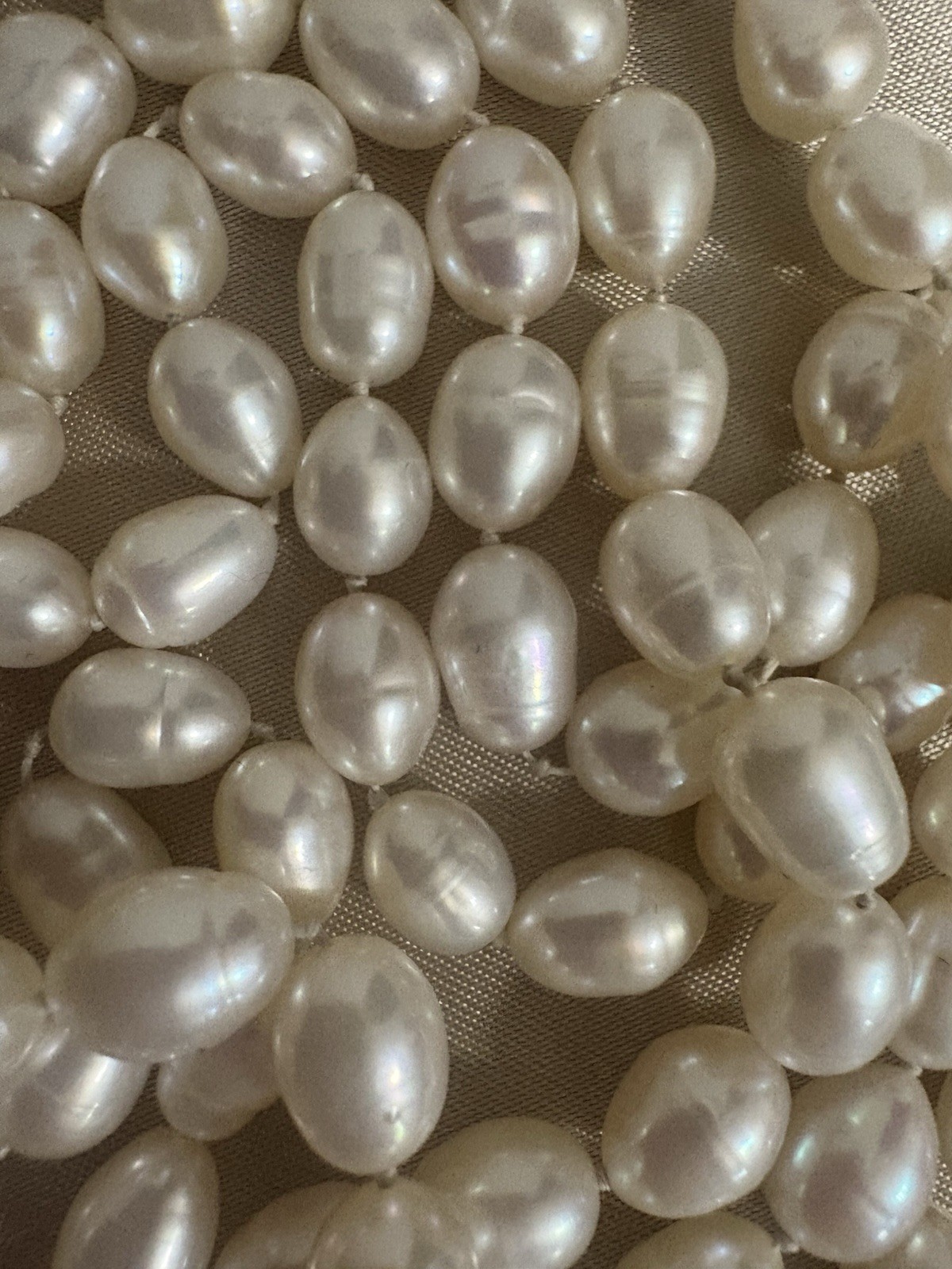 Vintage 27″ Hand-Knotted Genuine Freshwater Baroque Pearl Necklace Endless Rope