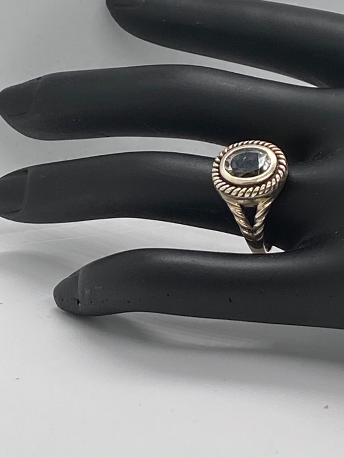 Stately Lt Green Peridot or Quartz Right Hand Ring, Sterling Silver
