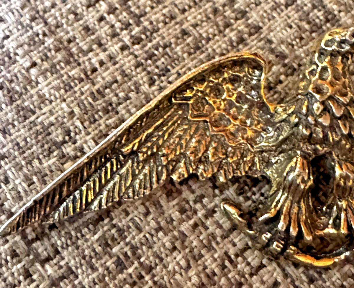 VTG Zentall Spread Wings Eagle Pin Brooch Burnished Brass Look Patriotic Jewelry