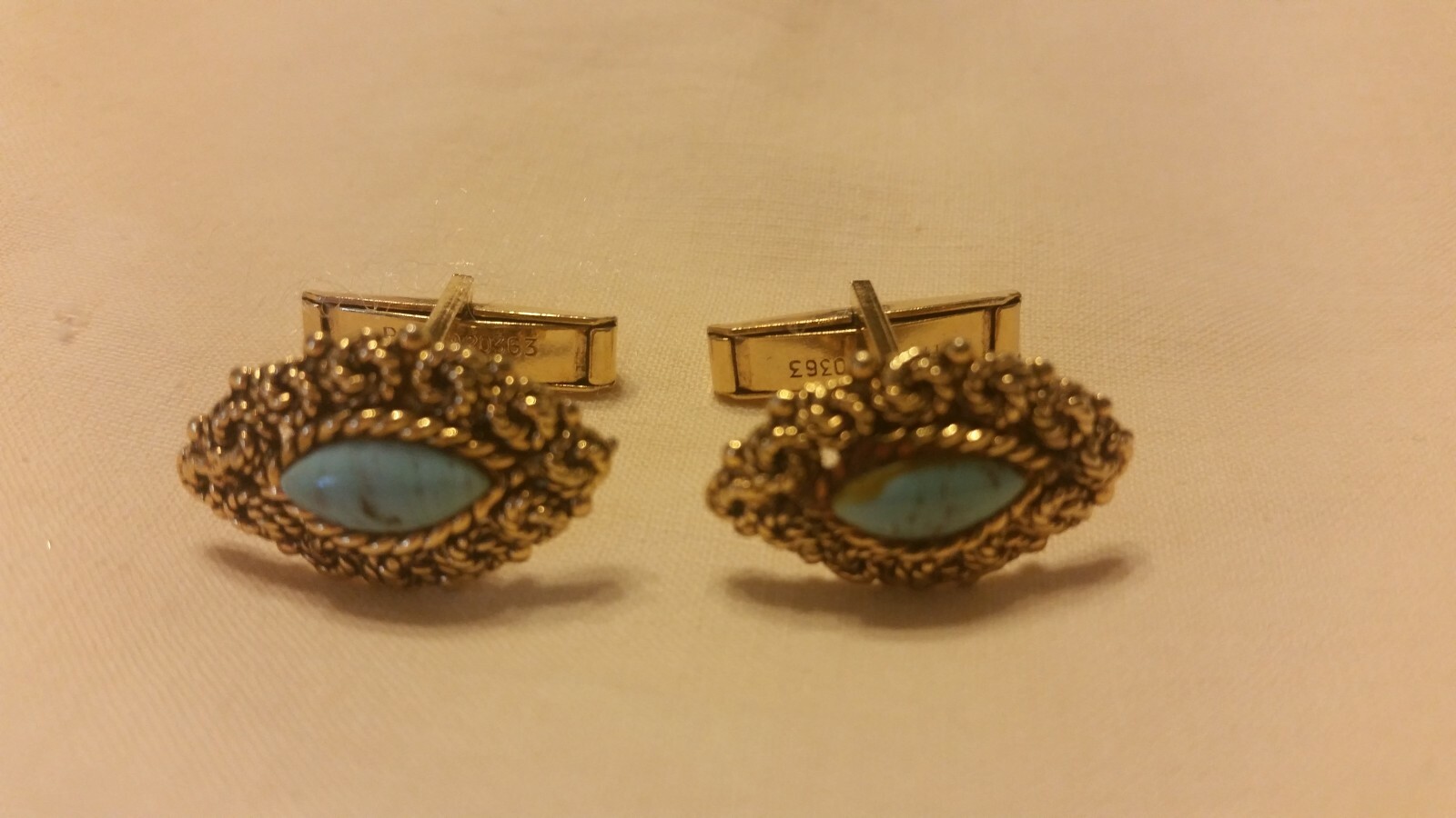 TACOA Gold Tone Filigree Cuff Links with Turquoise Stone – Pat. 2920363
