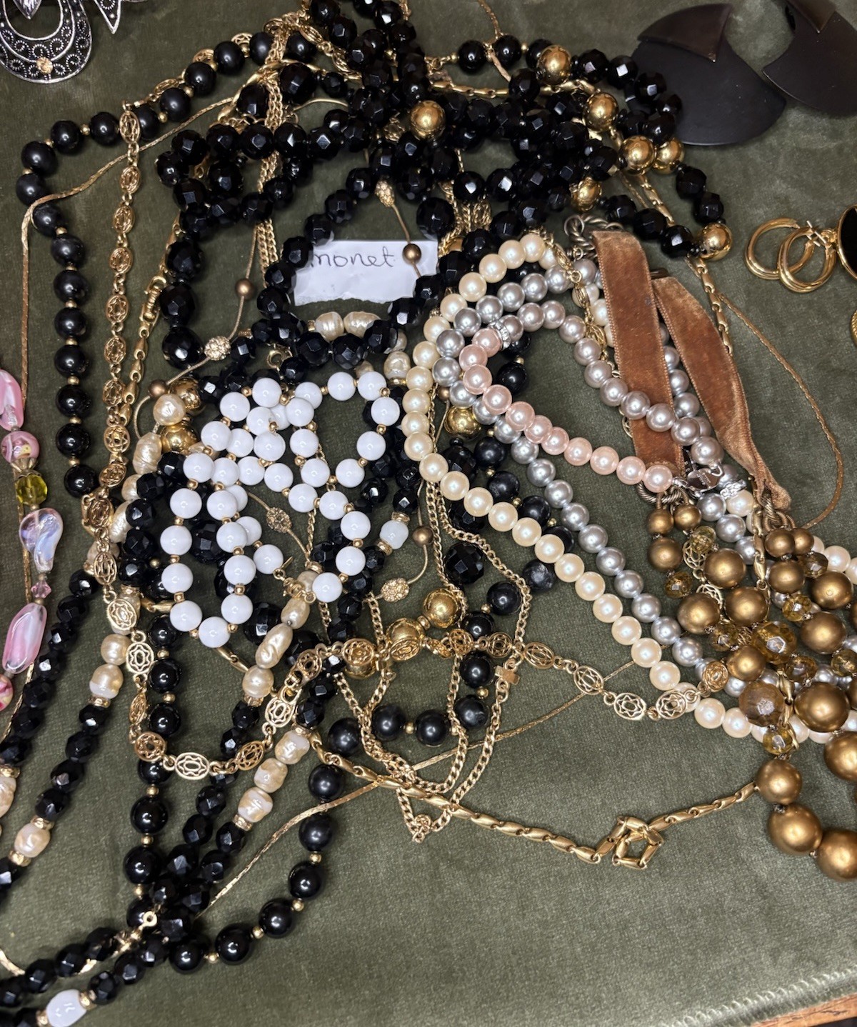 Large Lot Vintage Jewlery Over 180 Items 70+ signed Peices Monet Trifari Etc