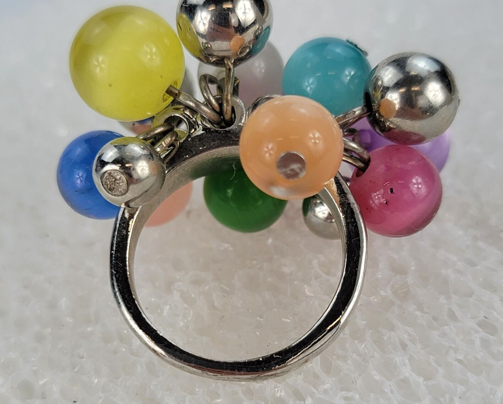 Vintage Multicolor Glass And Metal Cluster Charm Ring Size 7 Silver-Tone