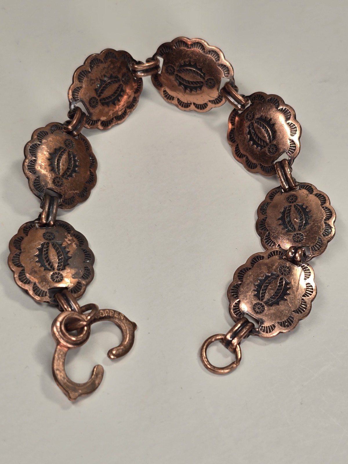 BEAUTIFUL 3/4″ WIDE ESTATE SOLID COPPER STAMPED CONCHO LINK BRACELET 7 3/8″ LONG