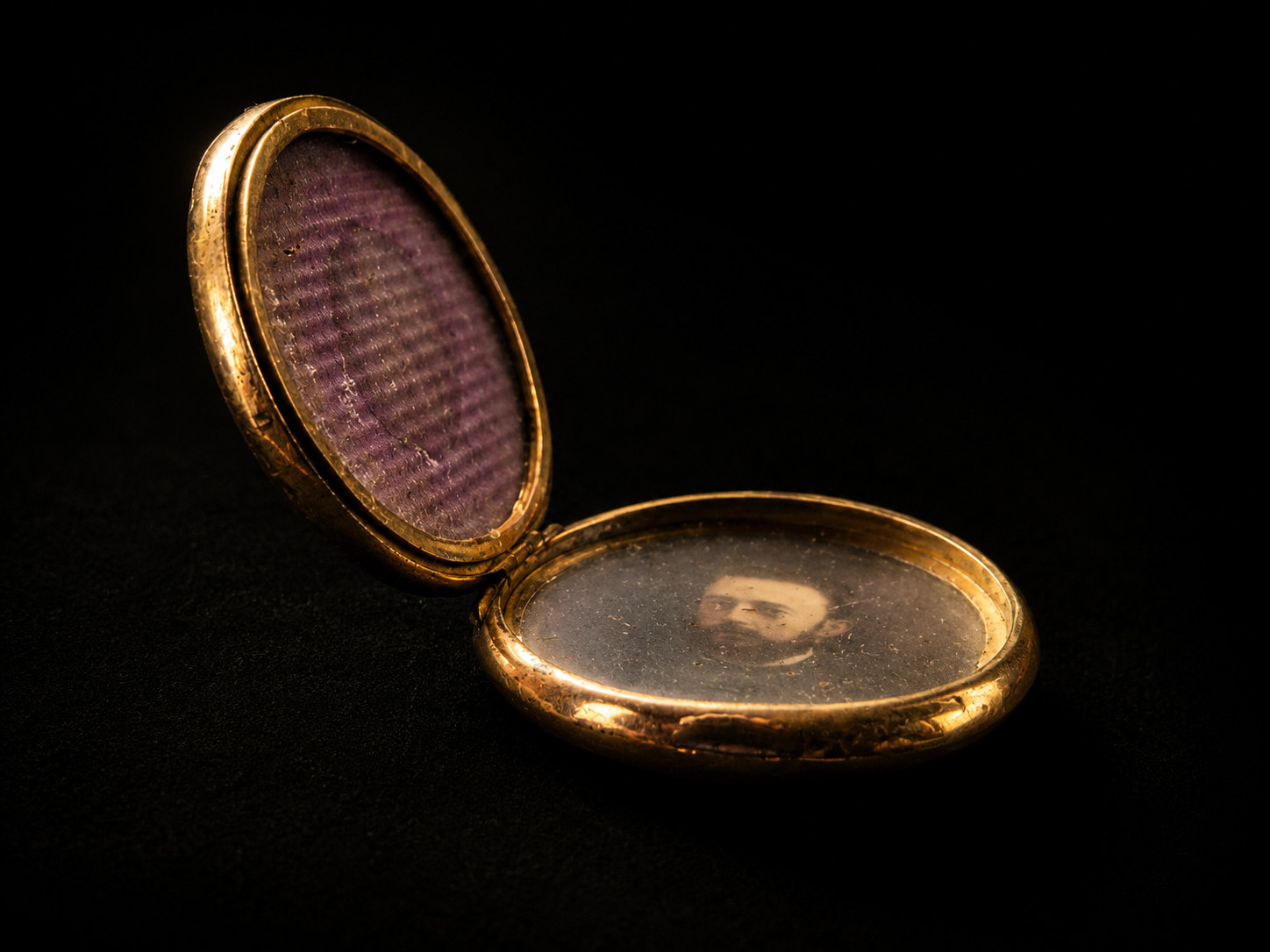 Antique Victorian 14K Gold Mourning Locket Guilloche Pearl Estate Pendant Rare