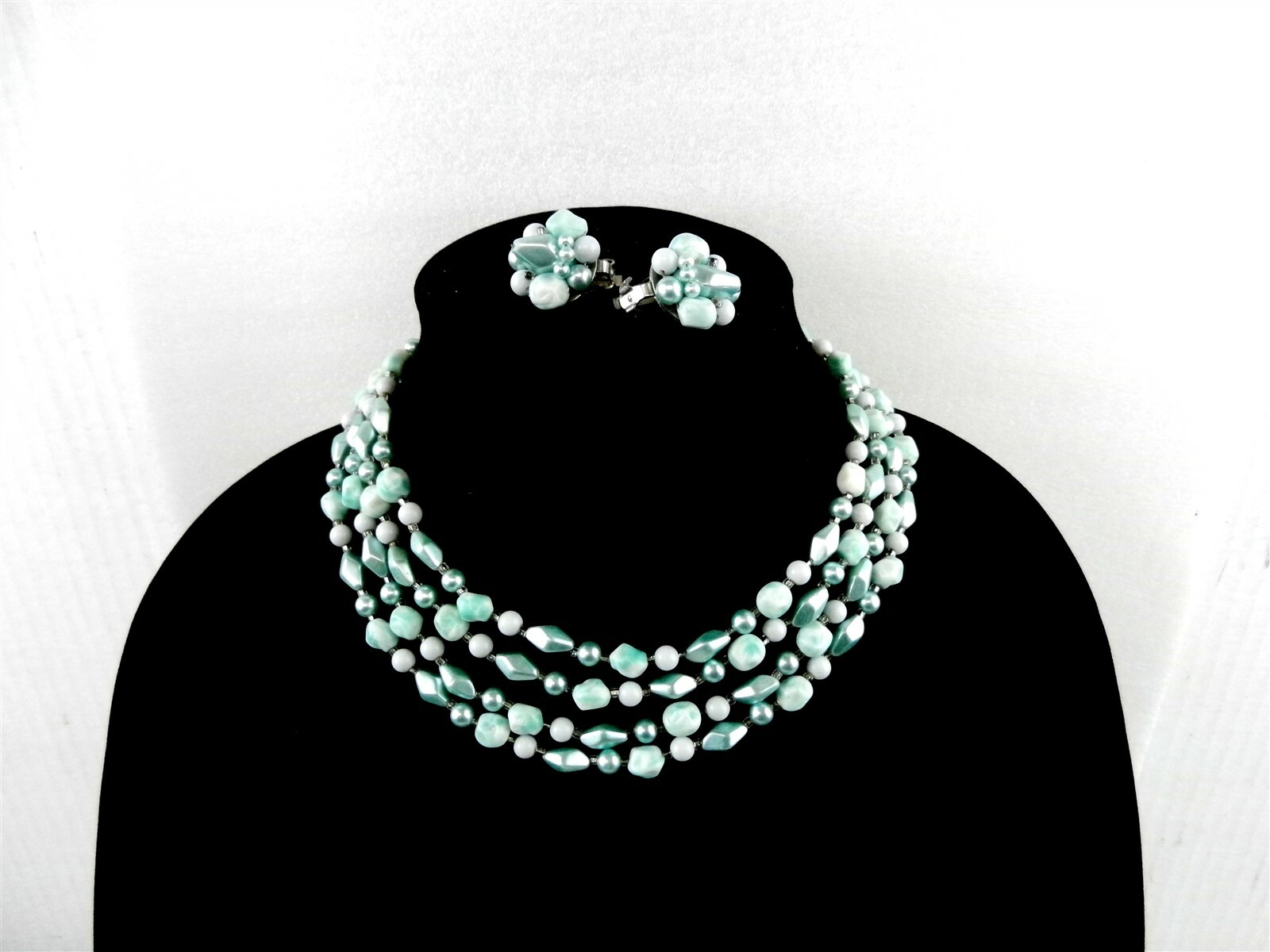 Vtg 4 Strand Necklace w/Earrings Teal Glass Beads Japan 1960’s Clip-on S04B