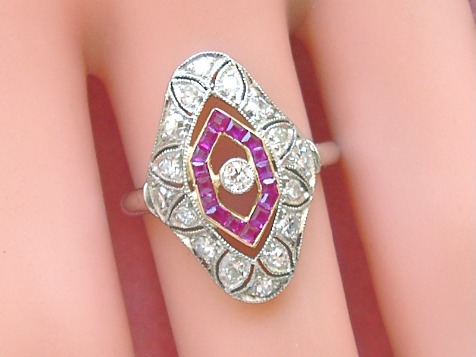 ANTIQUE ART DECO .65ctw DIAMOND RUBY PLATINUM COCKTAIL RIGHT-HAND RING 1930