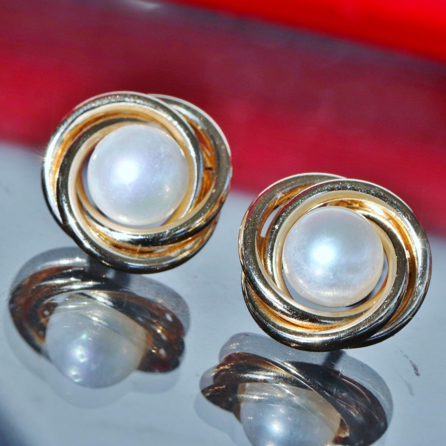 14k yellow gold earrings 5.3mm cultured freshwater pearl swirl stud 1.5gr N3011k