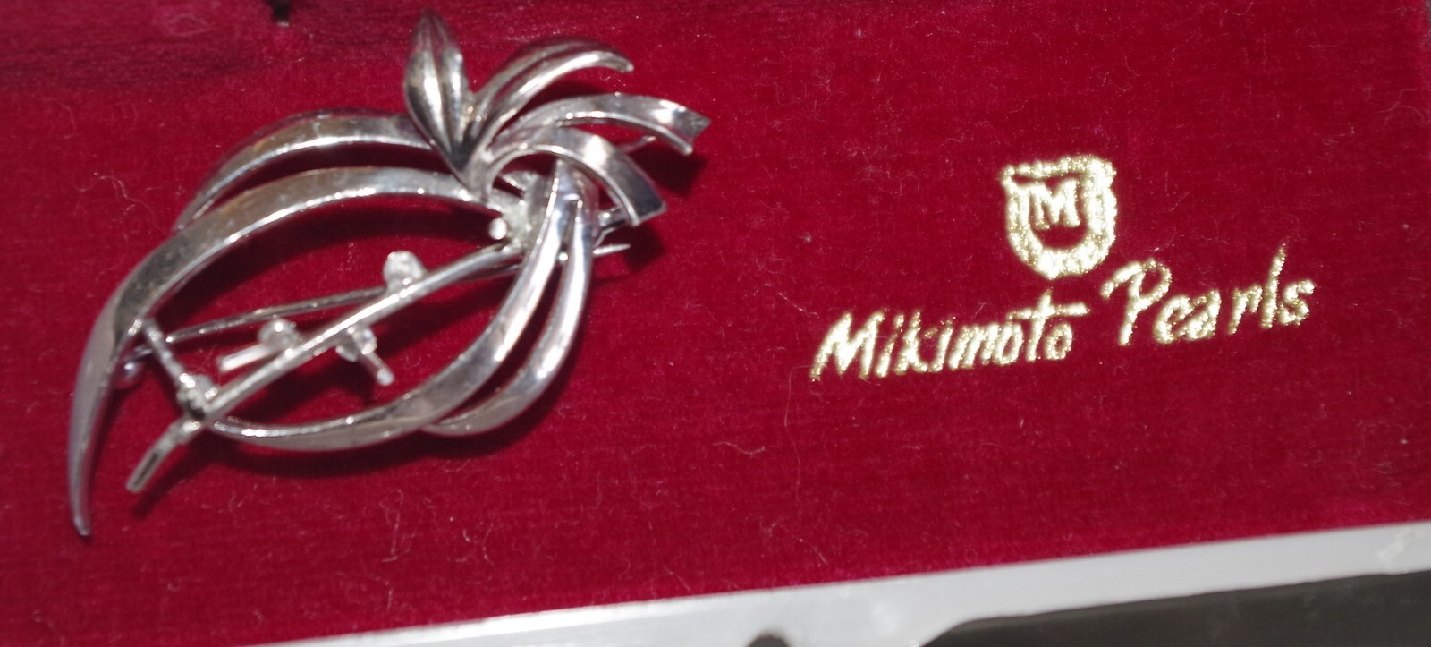 Mikimoto 7mm classic 14k yellow gold Pendent