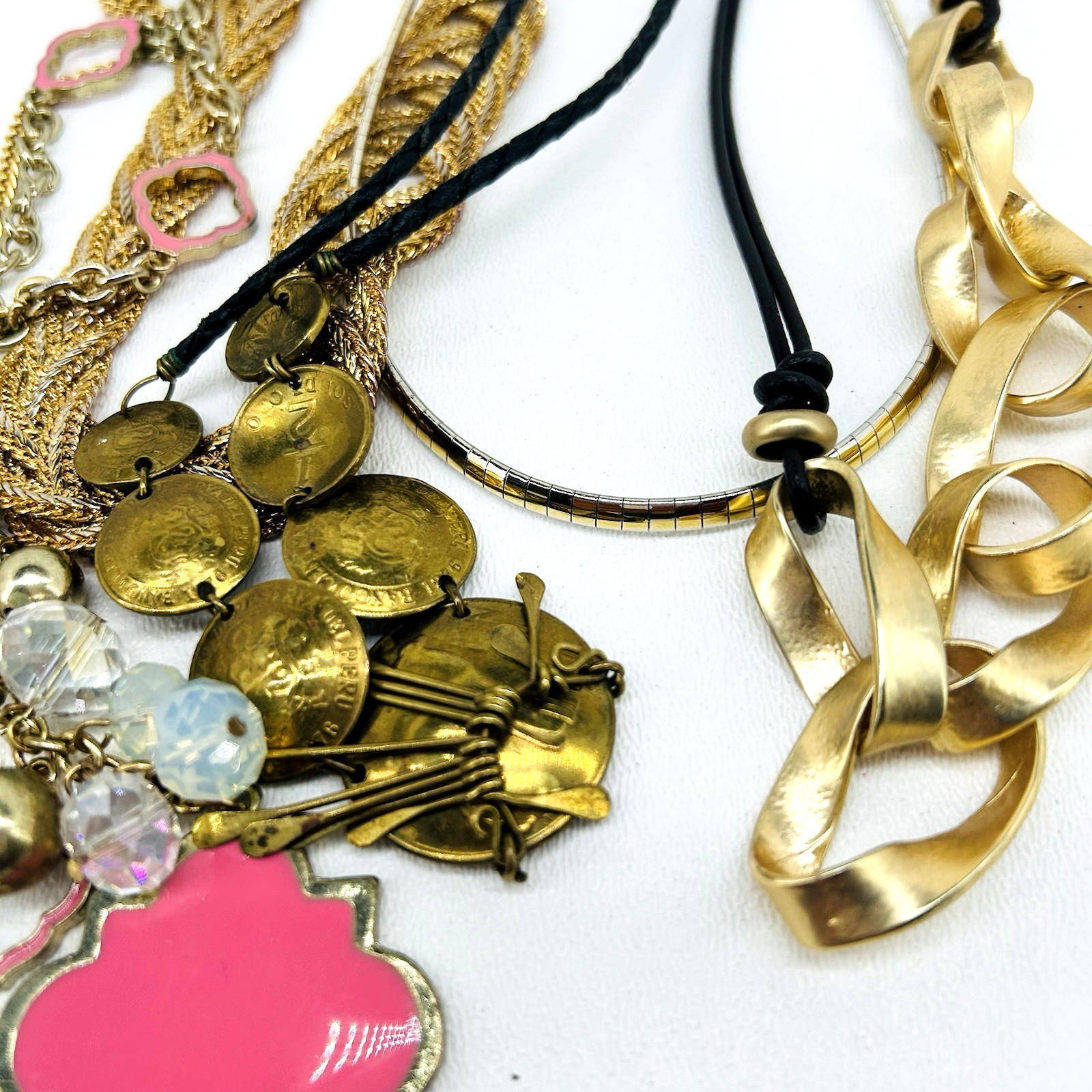 Vintage to Now Lot of 7 Gold Tone Necklaces Different Styles Designs Shapes