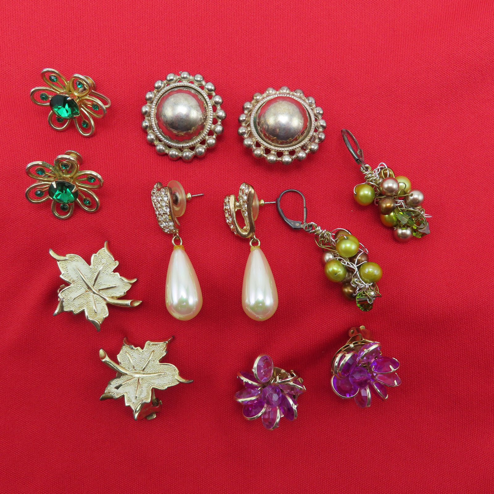 6 Pair Earrings Vintage Signed Purple Green Rhinestone White Leaf Pearl Lot 84c
