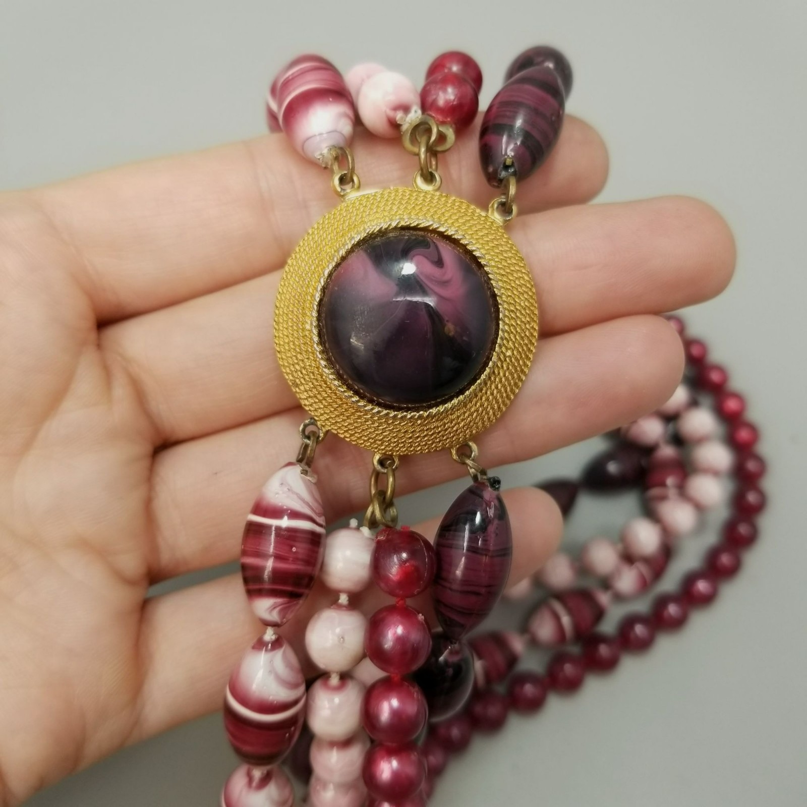 Vintage 8 Strand Pink Red Purple Beaded Necklace 18 Inch Fancy Clasp