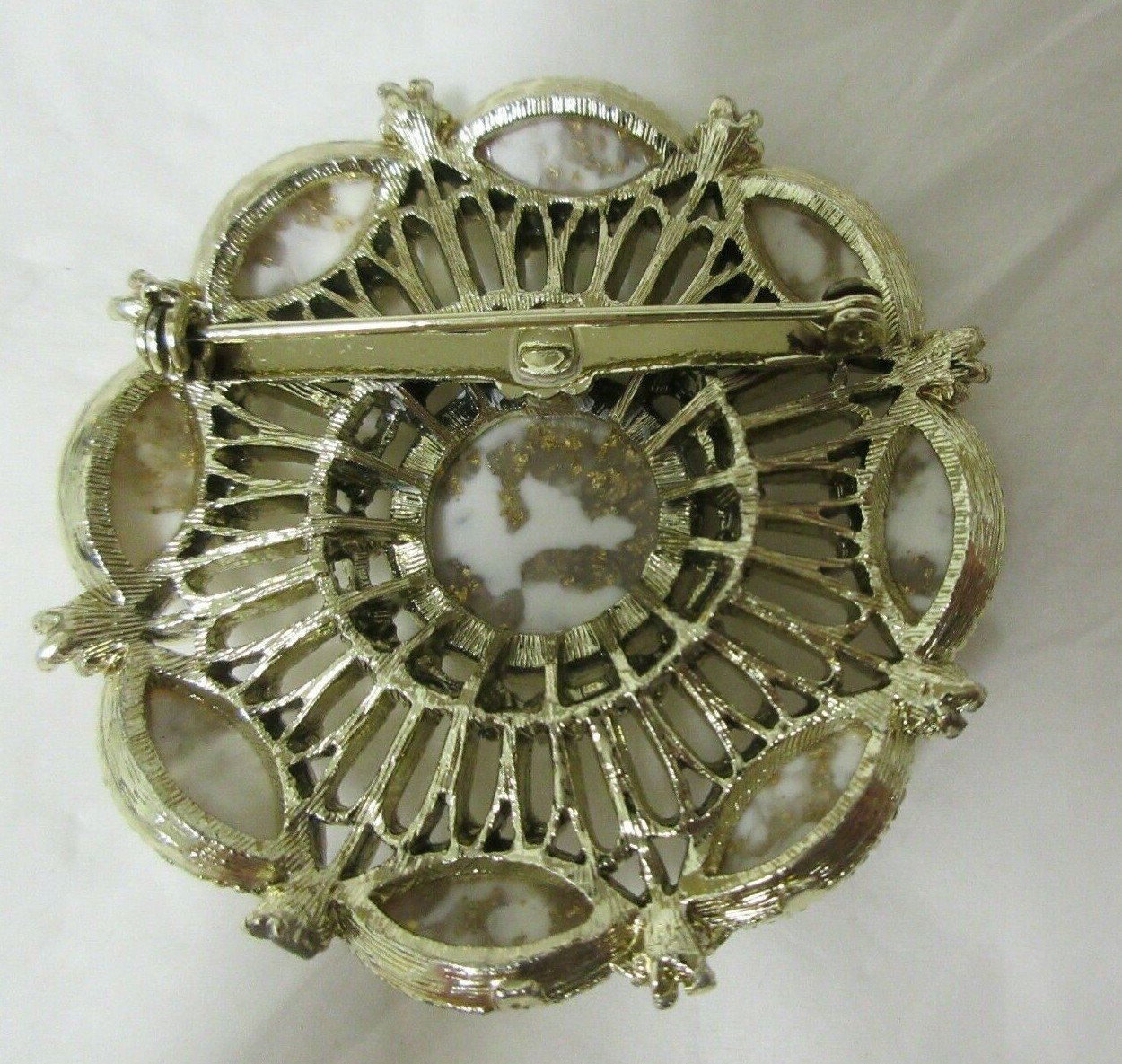 Vintage Gold Tone White & Brown with Gold Tone Flecks Thermoset Brooch