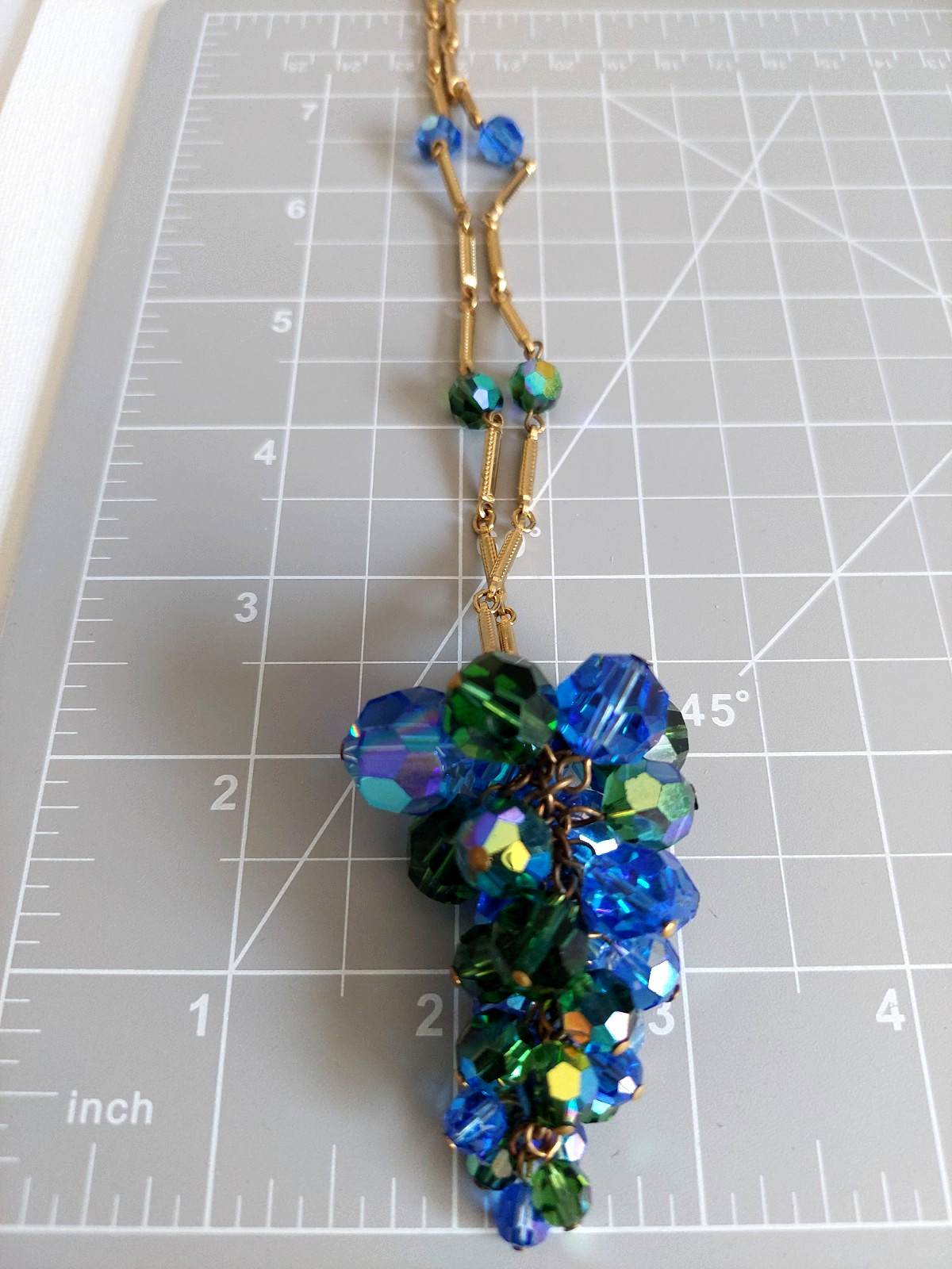 Vintage Gold Tone AB Crystal Blue Green Cluster Pendant Necklace 28 ” Grapes