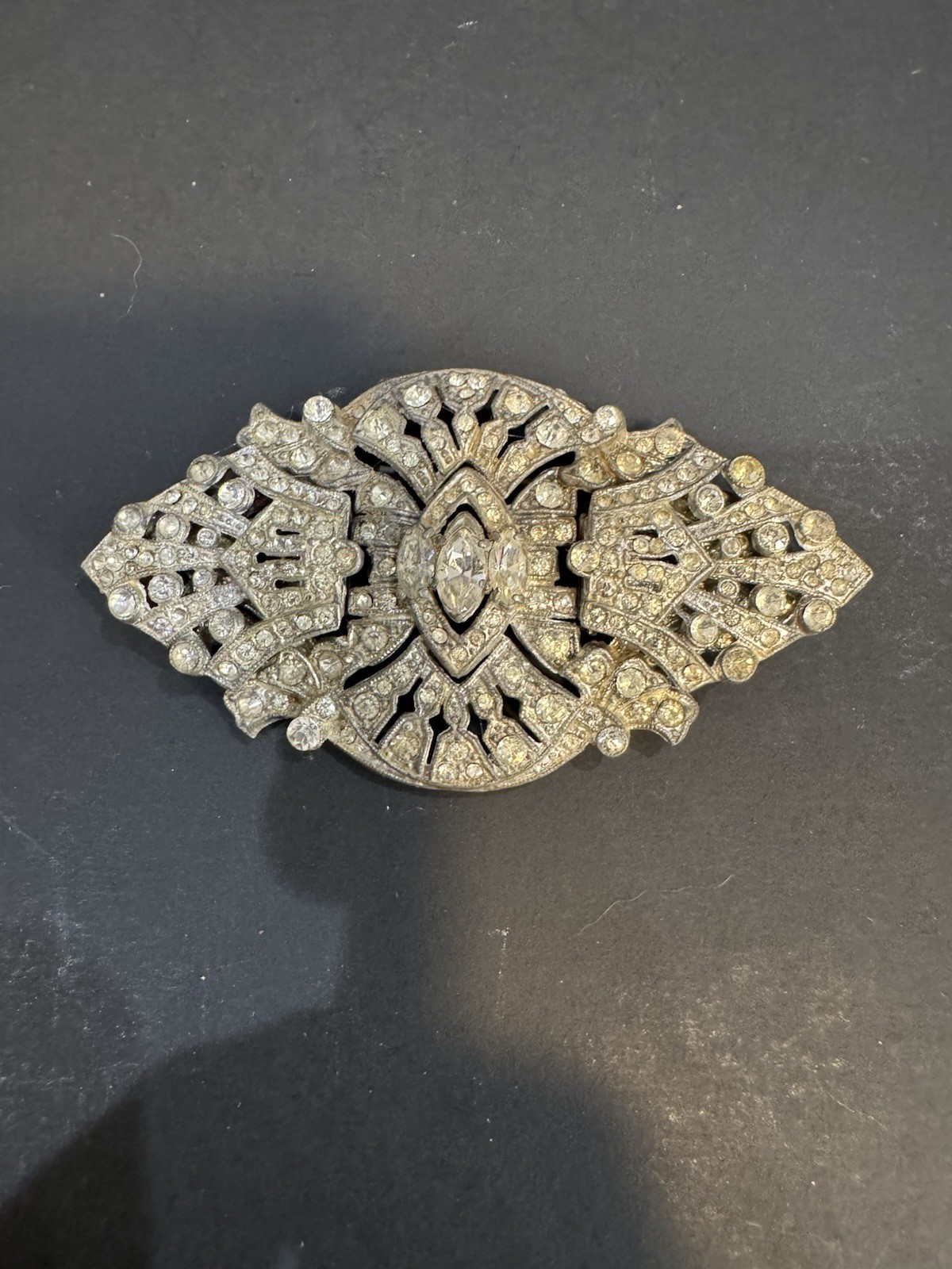 Vtg Art Deco Dress Clip Brooch M28