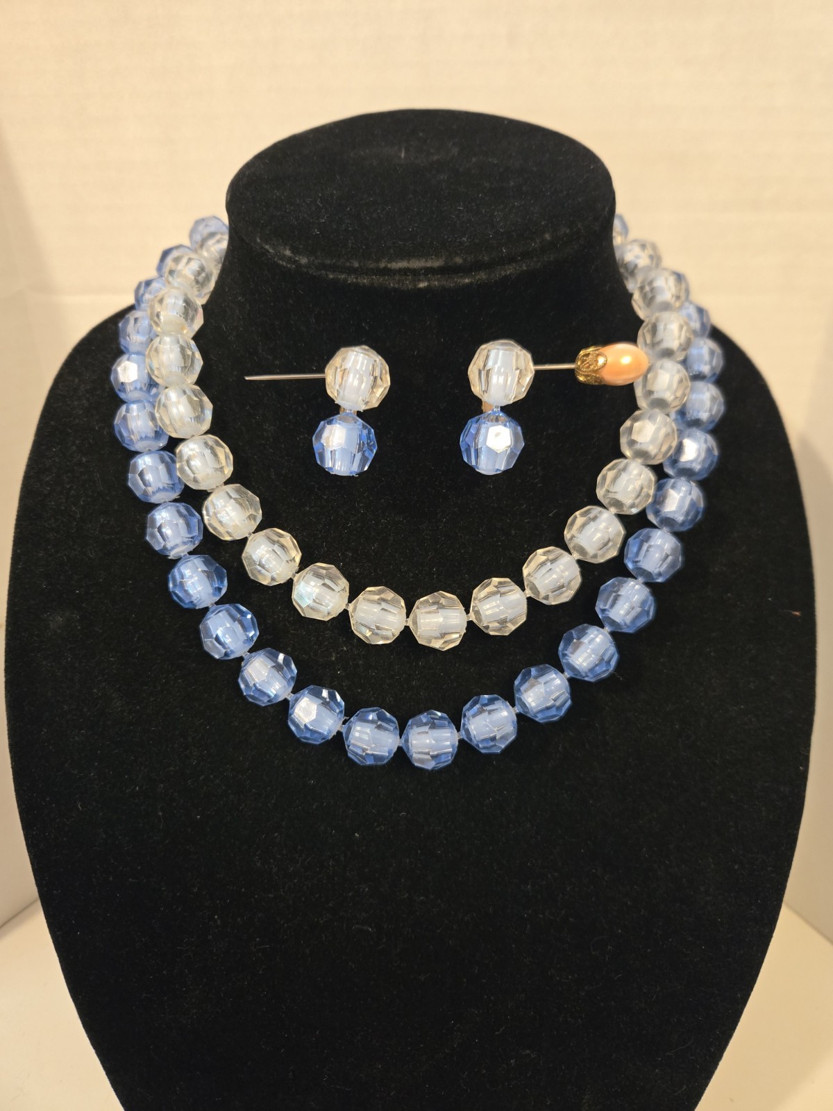 Vintage Fancy Pop Bead Blue Tones Necklaces And Earrings Set