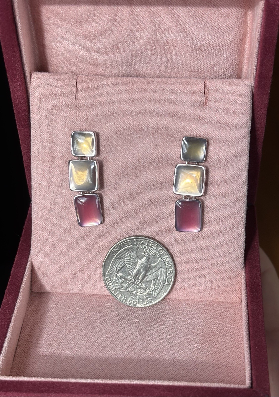 Vintage Lis Sophia silver- tone backed triple iradescent squares
