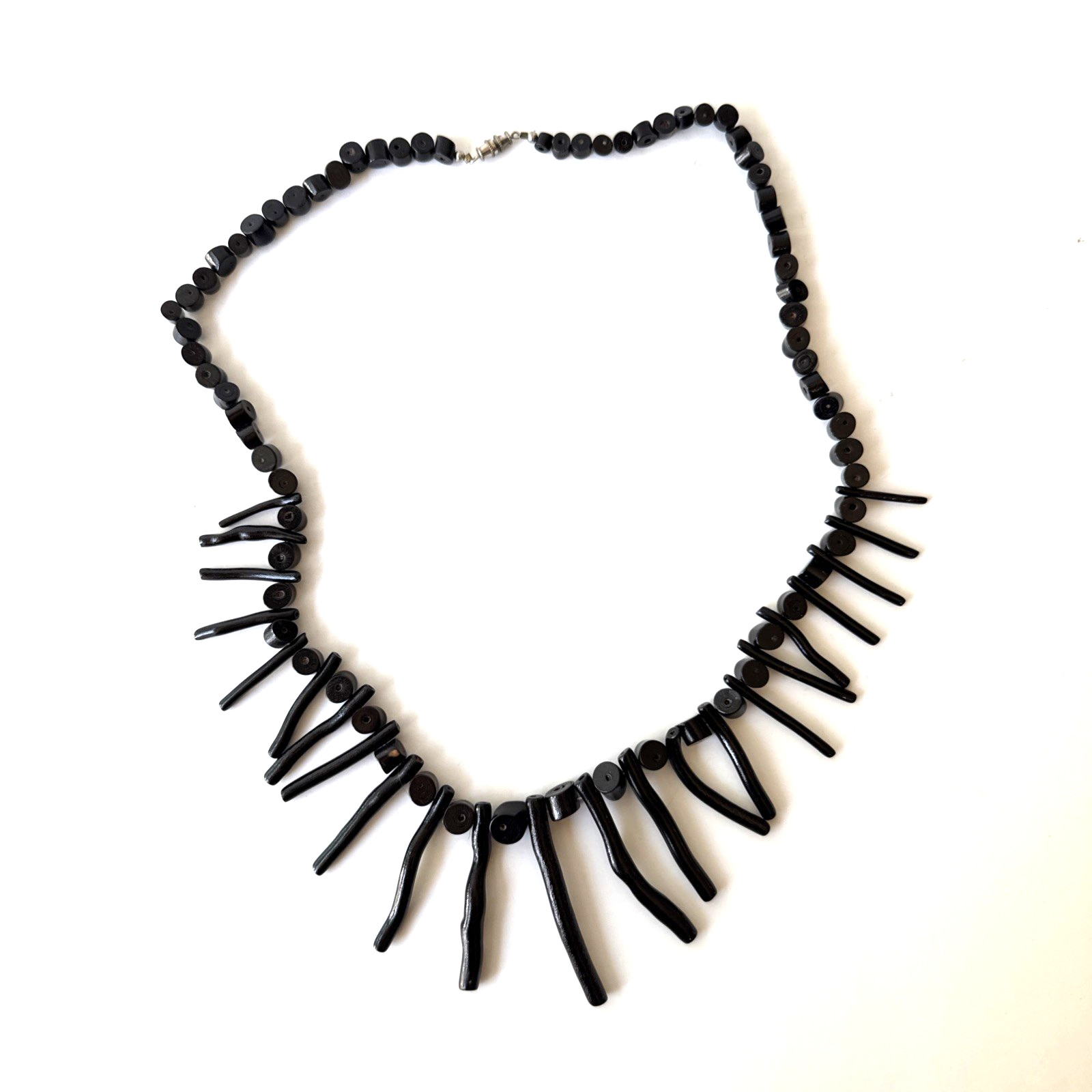 Vintage Beautiful 24” Black Branch Coral Fringe Necklace