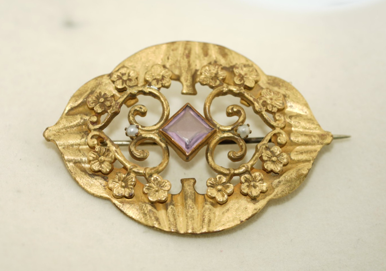 Antique Victorian Brooch Lavender Glass Gold Tone Hearts Forget Me Nots