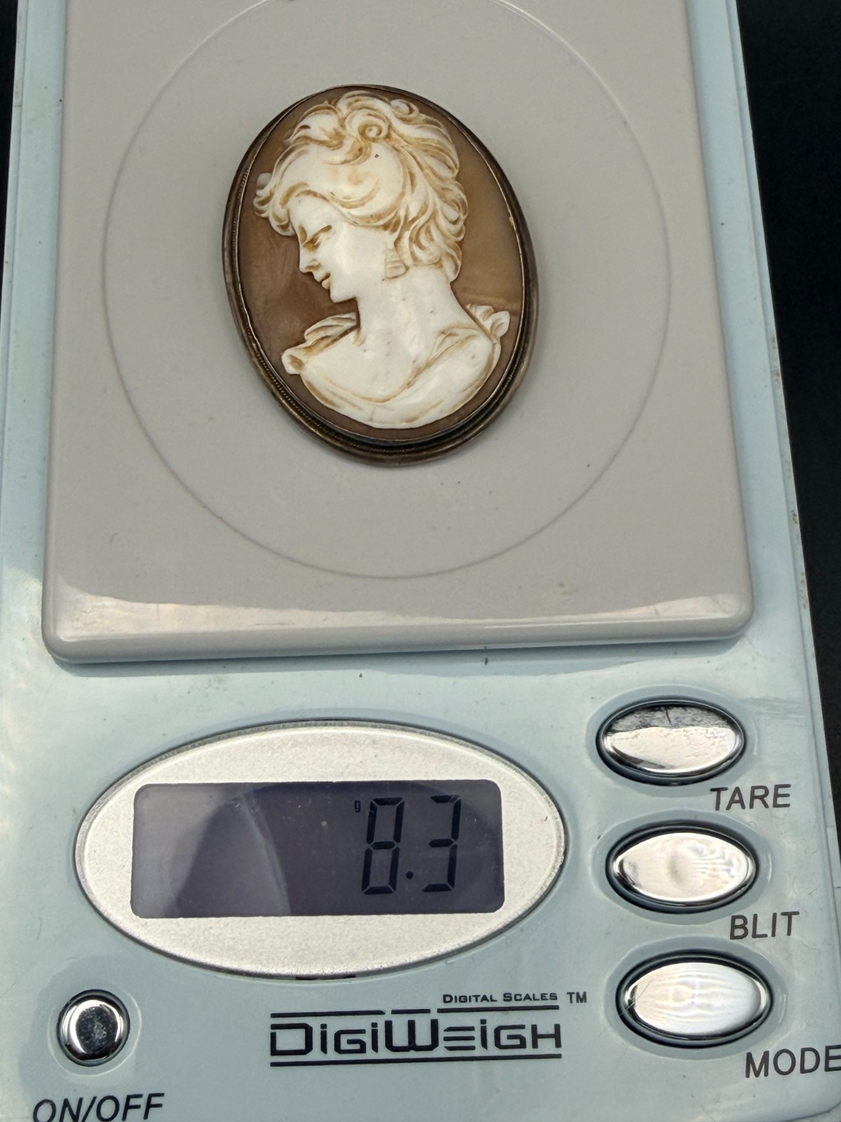 Vintage Shell Cameo Pendant Brooch – 800 Silver