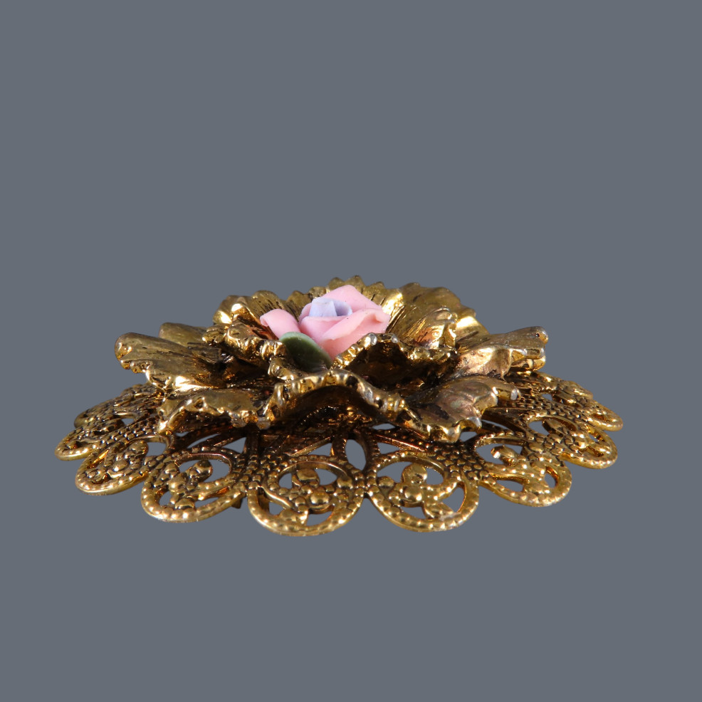 Vintage TACOA GOLD TONE BROOCH PIN Filigree Flower PINK PORCELAIN ROSE CENTER