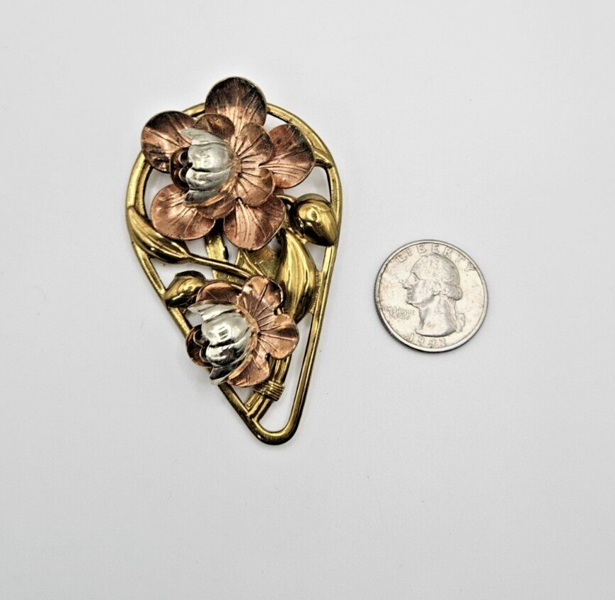 Antique New England Glass Works Fur Clip mixed metals