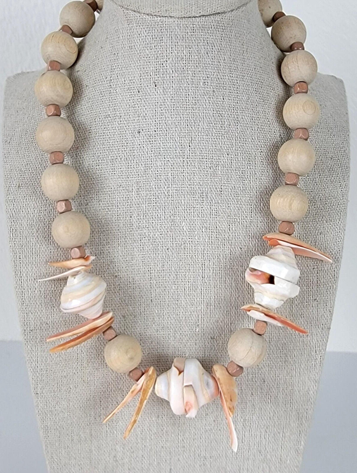 Vtg. Shell And Wood Bededed Necklace Light Pastel Tone Spring Ring Clasp 19″
