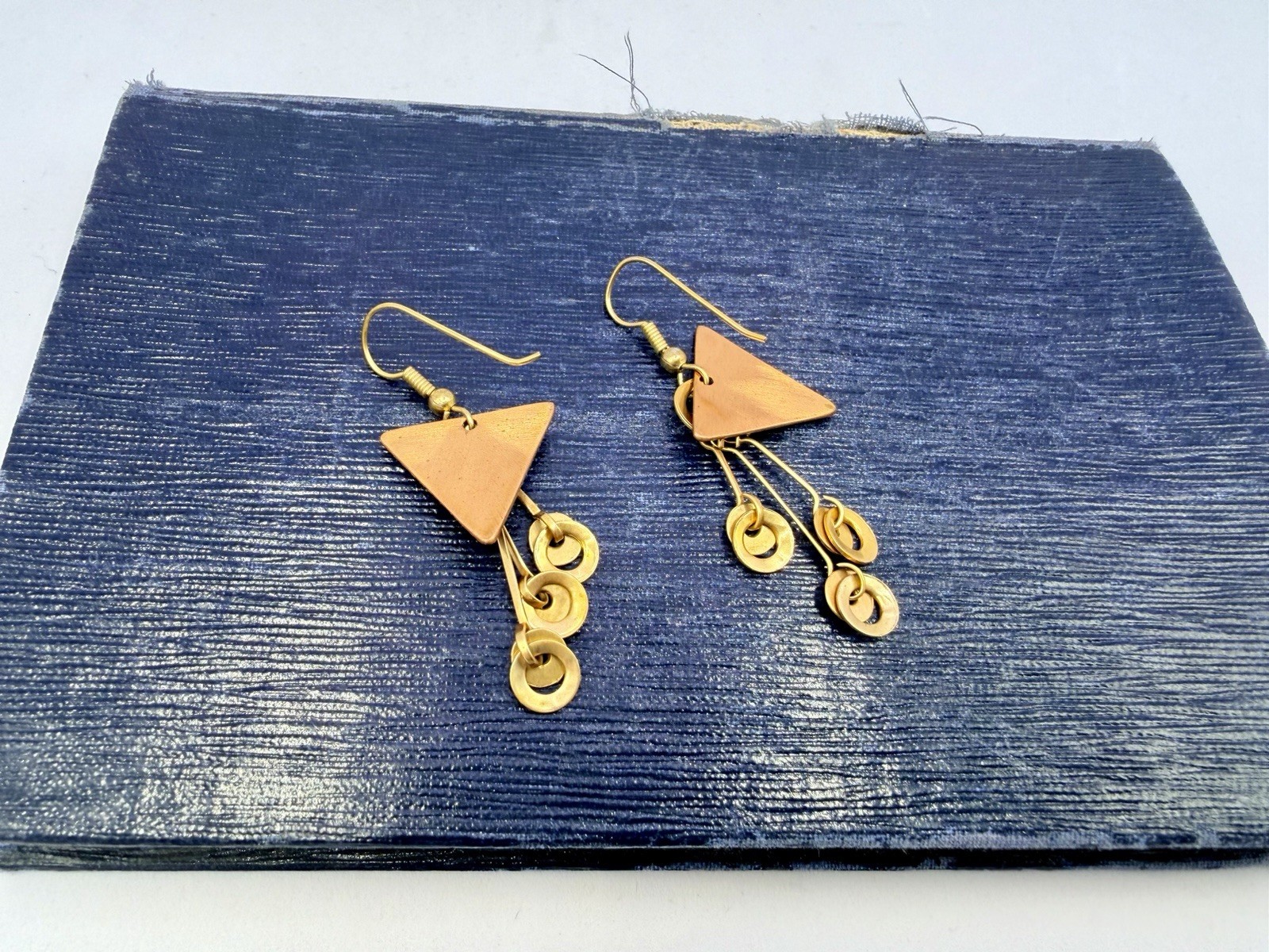 Vintage Artisan Geometric Open Circles Gold Red Triangle Earrings 1980s DbG M
