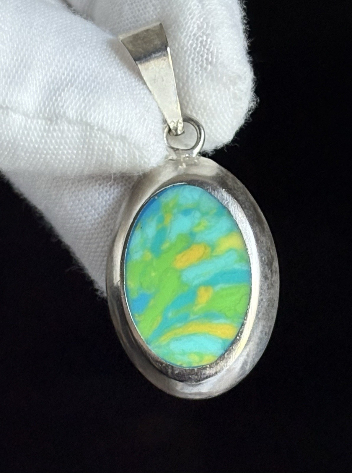 VTG 925 Sterling Silver Blue Yellow Green Vivid Art Enamel 1.75in Pendant 7.72g