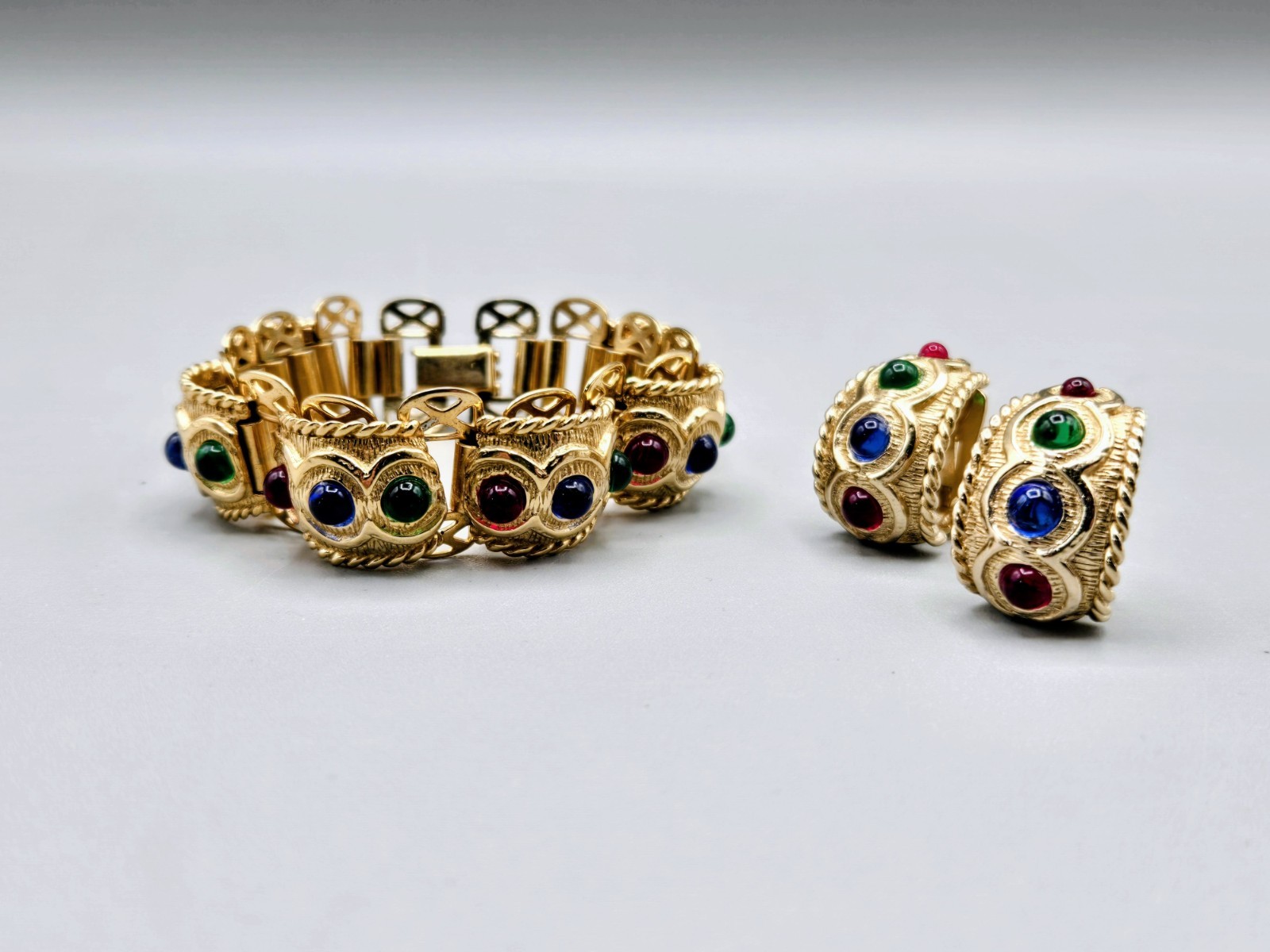 Vintage Chunky Filigree Cabochon Rhinestone Wide Panel Bracelet Earring Set