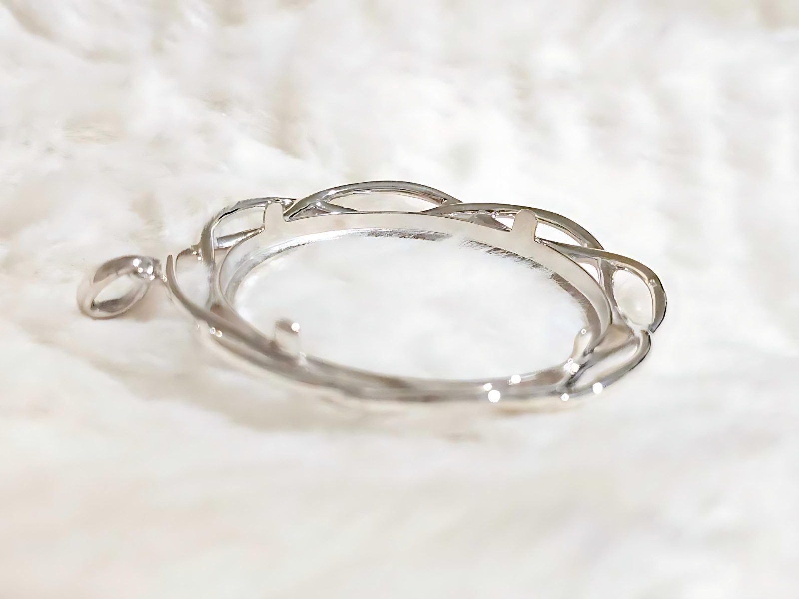 925 Sterling Silver Prong Back Braided Edge Bezel for 39mm Coins Mexican Cien