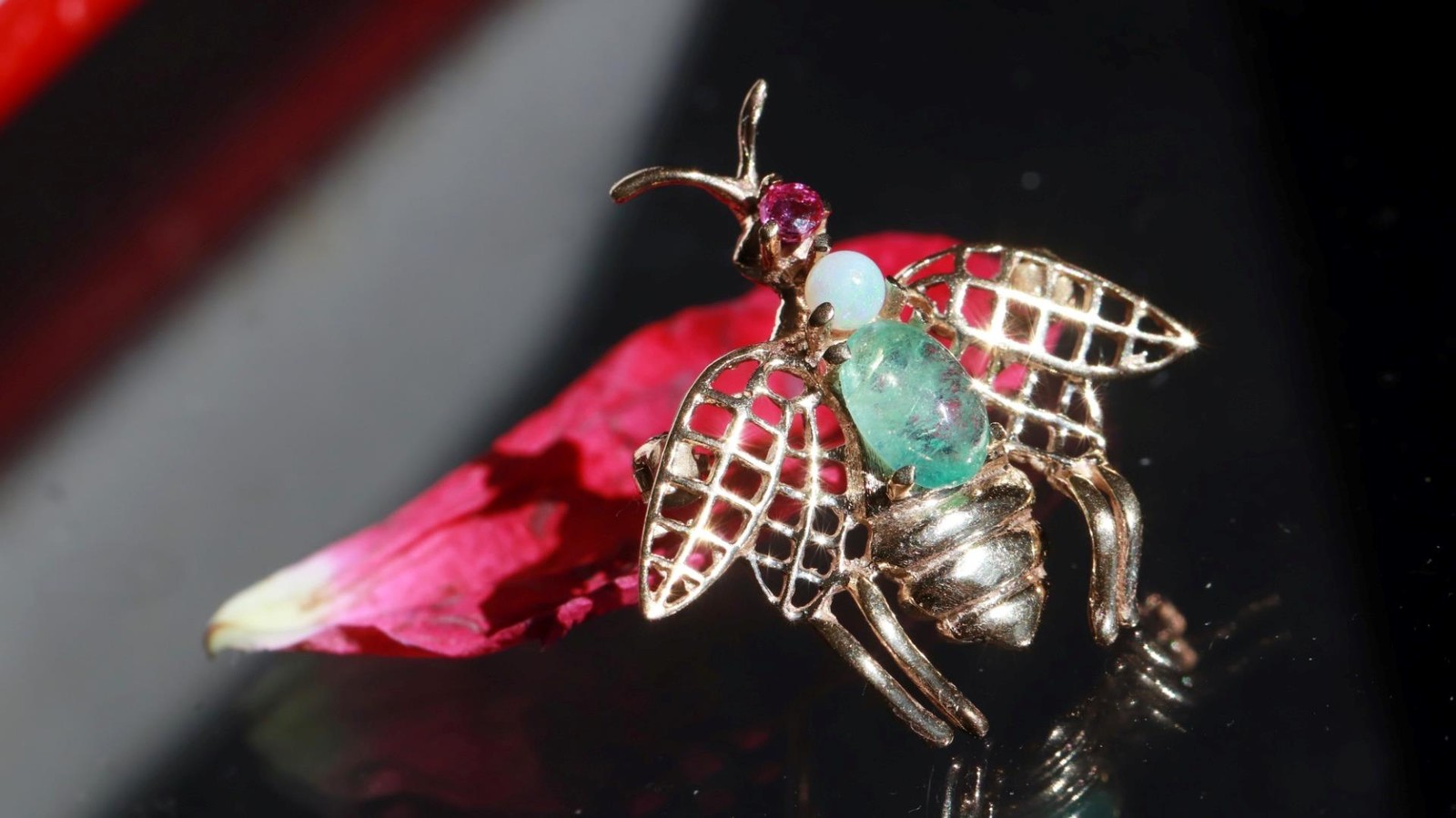 14k yellow gold brooch 0.90ct natural multi gemstone 0.97″ bee pin 2.24gr N3140