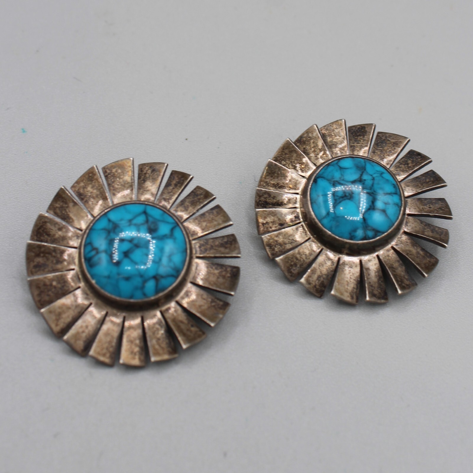 TAXCO 925 Turquoise Earrings Clip-On TL-67 Los Castillo Sunburst Sterling Mexico