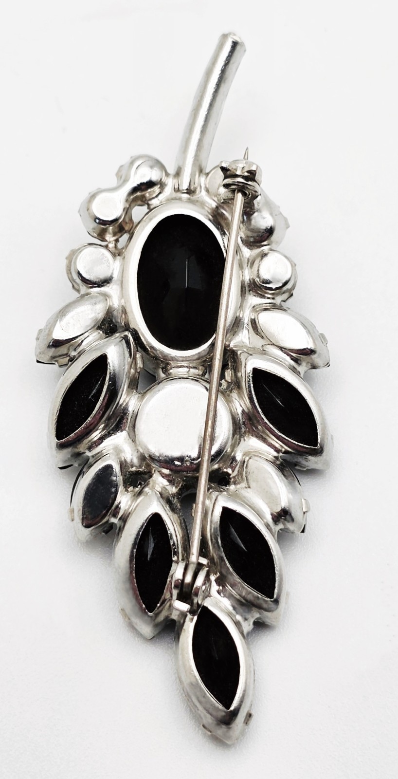 Vintage Juliana DeLizza and Elster Jet Black Rhinestone Brooch