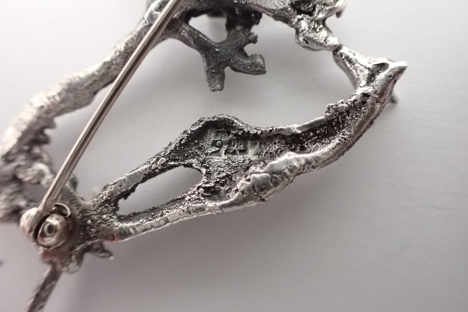Vintage Sterling Silver Giraffe And Tree Brooch 925 Safari Animal